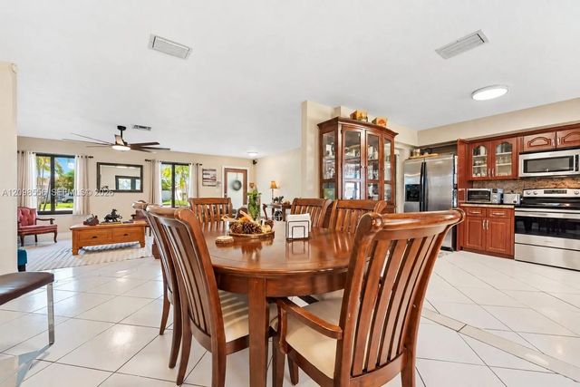 5 of 18 - 8111 Sw 205th Street, Cutler Bay, FL