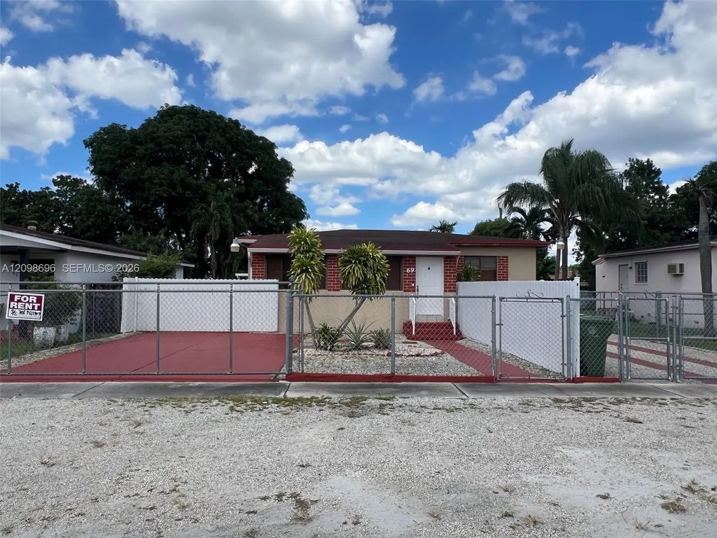 69 E 50th Place, Hialeah