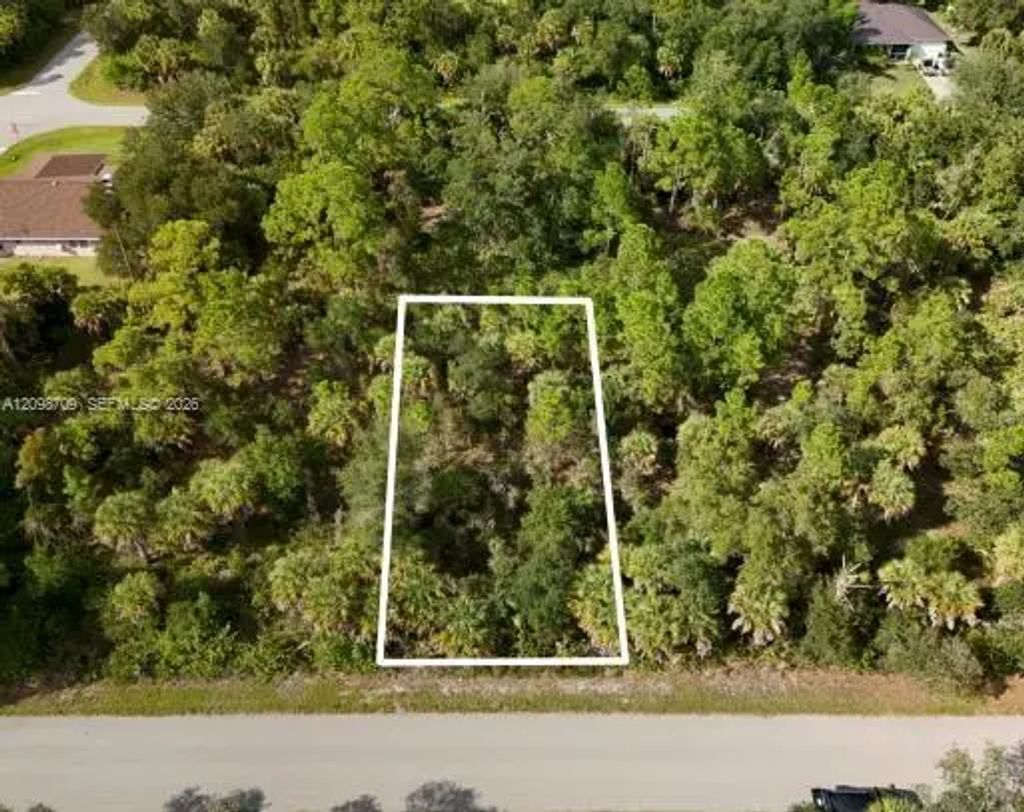 18142 Garth Avenue, Port Charlotte