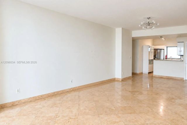 4 of 16 - 601 Ne 36th Street #2004, Miami, FL
