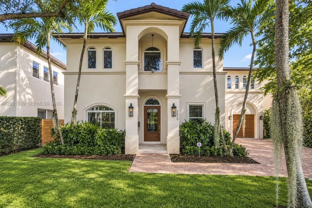 1650 Micanopy Avenue, Coconut Grove
