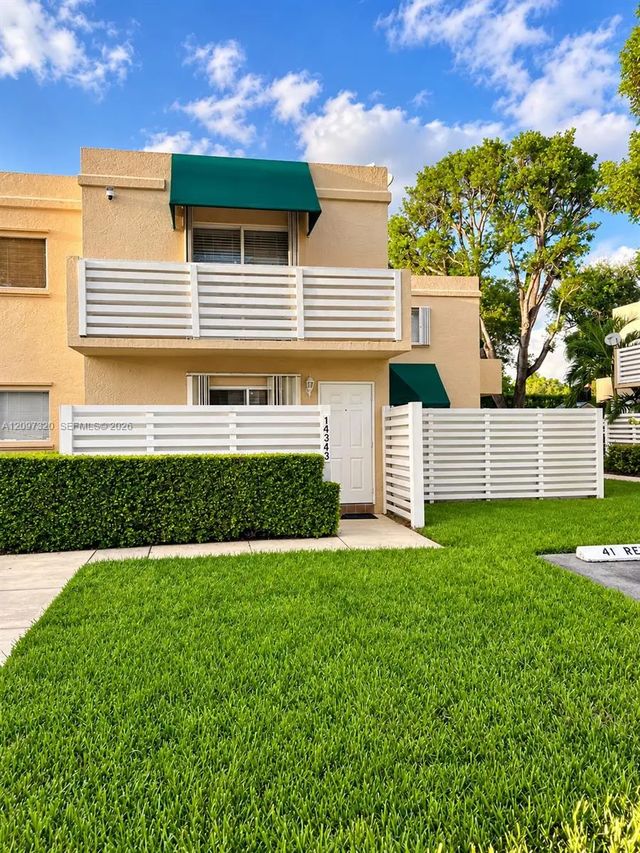 14343 Sw 96th Terrace, Miami