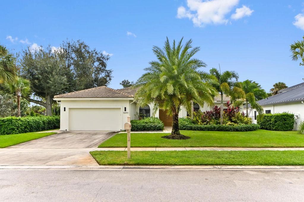 15490 Whispering Willow Drive, Wellington
