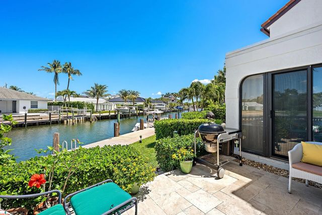 3 of 67 - 2339 Treasure Isle Drive #42, Palm Beach Gardens, FL