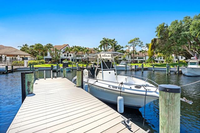 4 of 67 - 2339 Treasure Isle Drive #42, Palm Beach Gardens, FL
