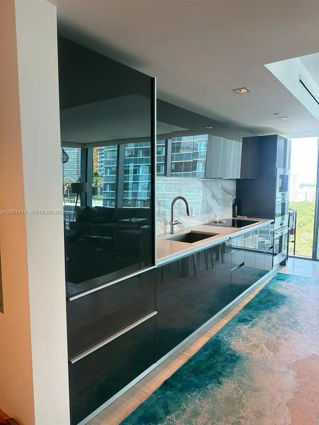 4 of 6 - 1451 Brickell Avenue #1506, Miami, FL