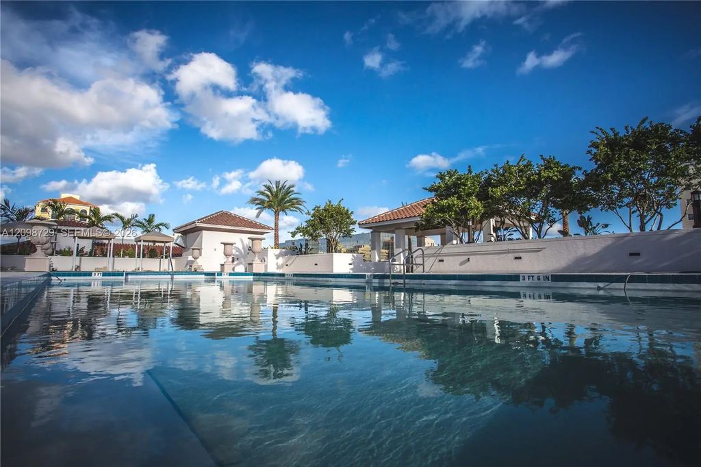 2000 Salzedo Street #518, Coral Gables