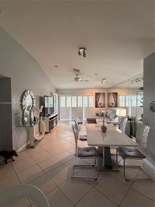 4 of 19 - 12802 Woodmill Drive, Palm Beach Gardens, FL