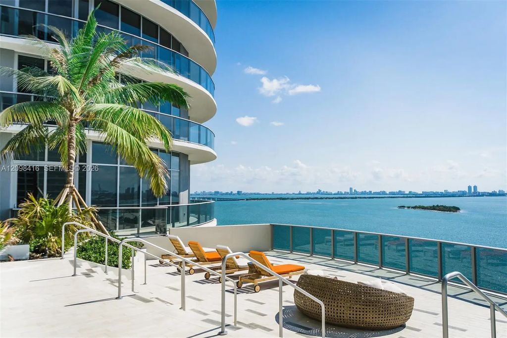 488 Ne 18th Street #3104, Miami