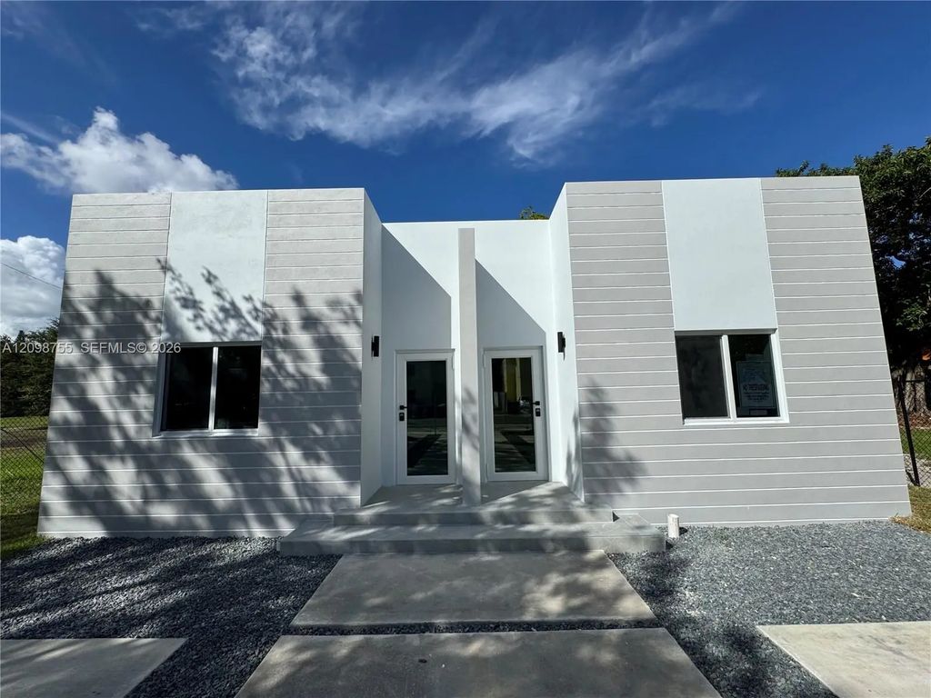 135 Nw 60th Street #a, Miami