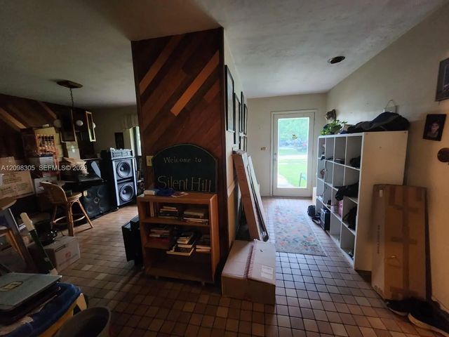 5 of 26 - 11950 Sw 26th Terrace, Miami, FL