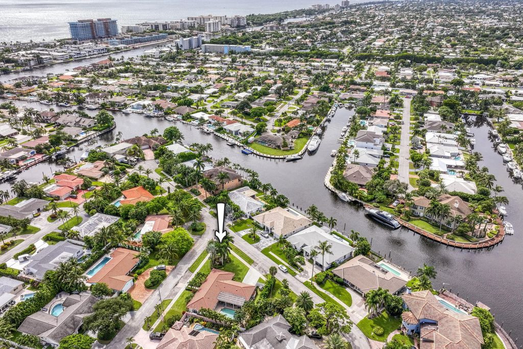1123 Se 14th Avenue, Deerfield Beach