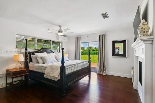 5 of 23 - 9791 Sw 132nd Terrace, Miami, FL