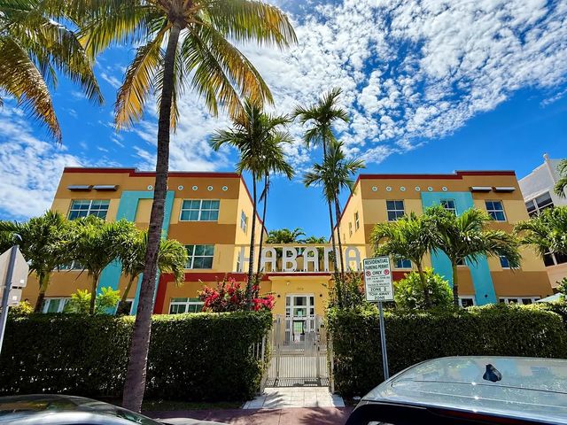 1308 Drexel Avenue #204, Miami Beach