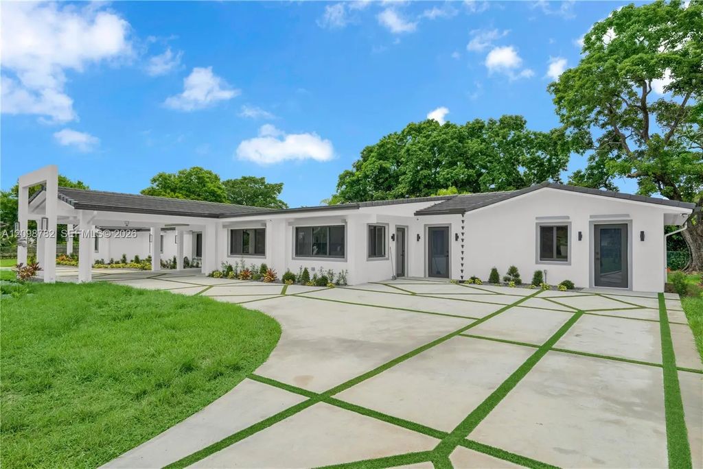 17640 Sw 52nd Court, Southwest Ranches