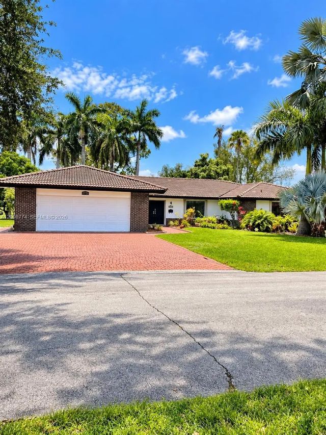 2 of 49 - 19265 E Saint Andrews Drive, Hialeah, FL