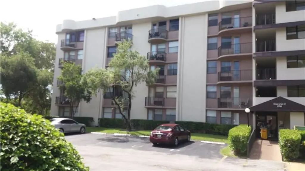2771 Riverside Drive #415-a, Coral Springs