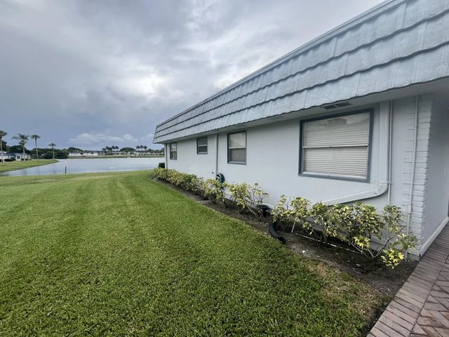 4 of 34 - 20 Waterford A, Delray Beach, FL