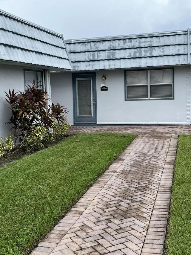 5 of 34 - 20 Waterford A, Delray Beach, FL