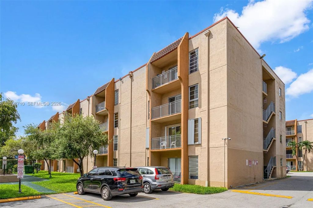 4715 Nw 7th Street #104-2, Miami