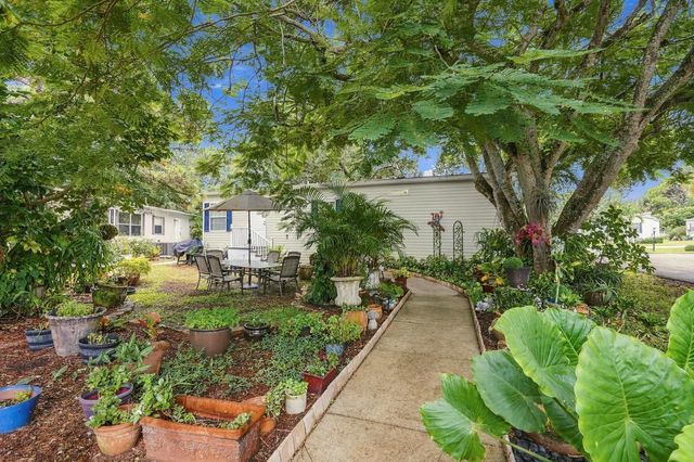 4 of 39 - 2555 Pga Boulevard #37, Palm Beach Gardens, FL