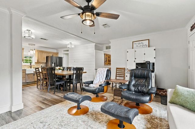 5 of 39 - 2555 Pga Boulevard #37, Palm Beach Gardens, FL