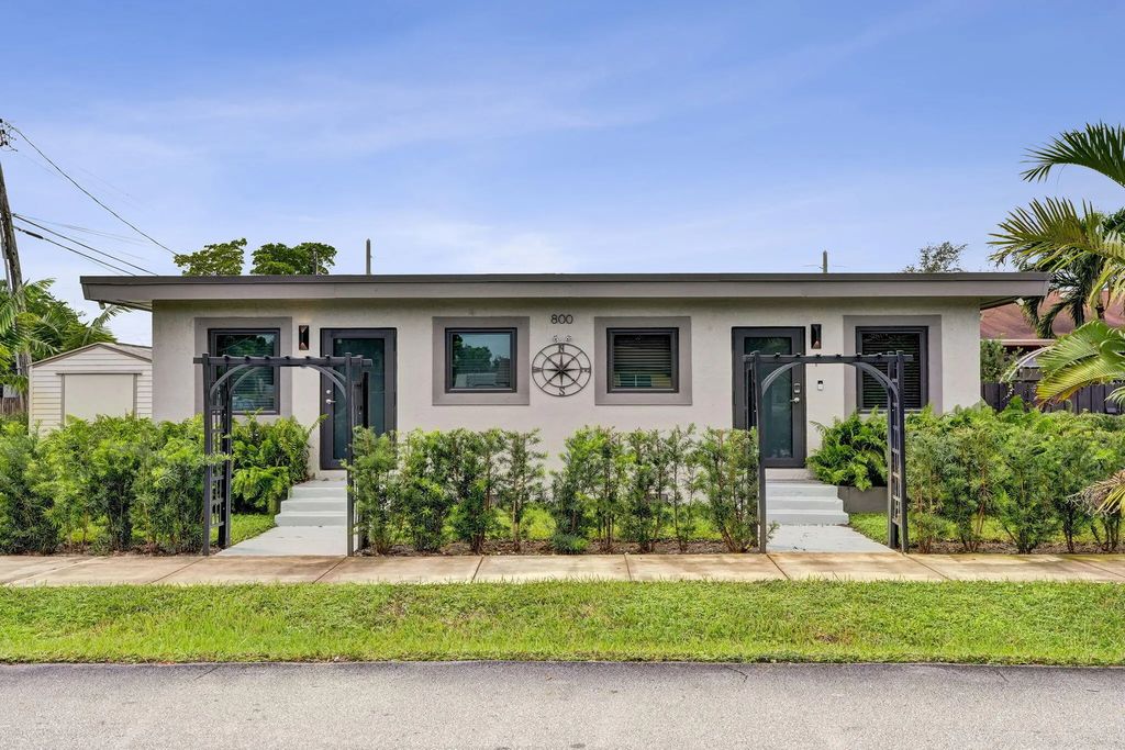 800 N 59th Avenue #1-2, Hollywood