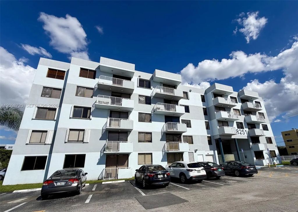 8251 Nw 8th Street #404, Miami