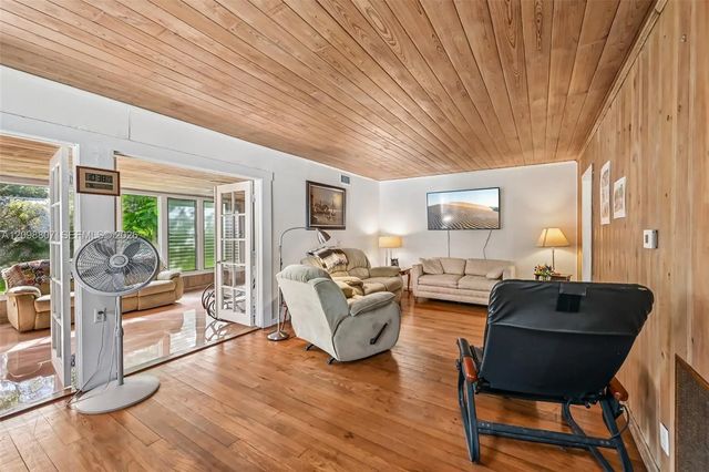 2 of 54 - 3039 Sunrise Boulevard, Fort Pierce, FL