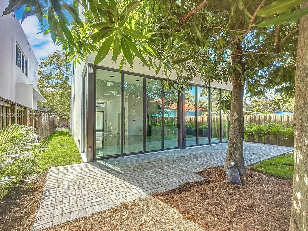 3069 Sw 27th Terrace #n/a, Miami