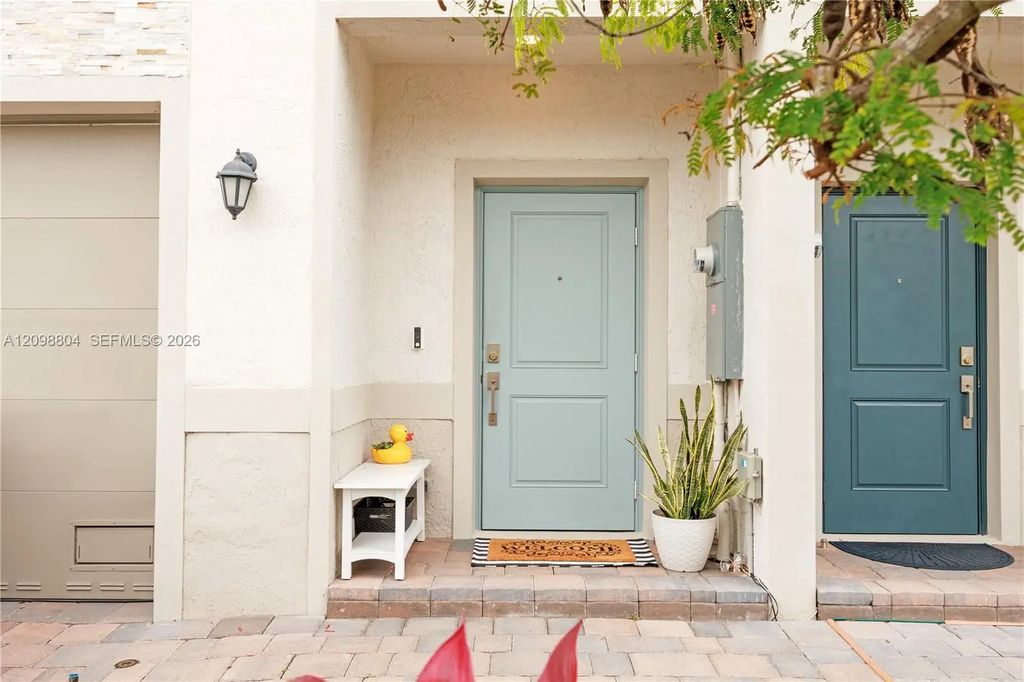 369 Nw 8th Court, Pompano Beach