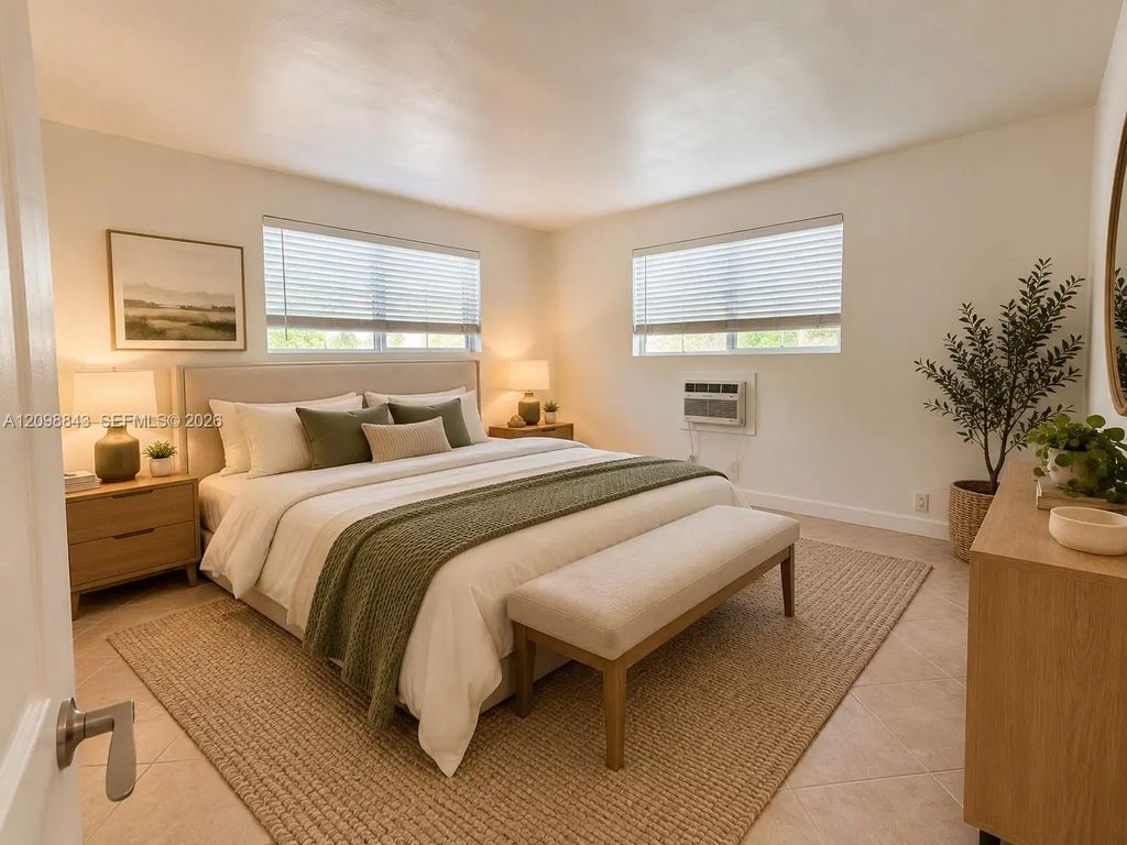101 Se 9th Street #8, Hallandale Beach