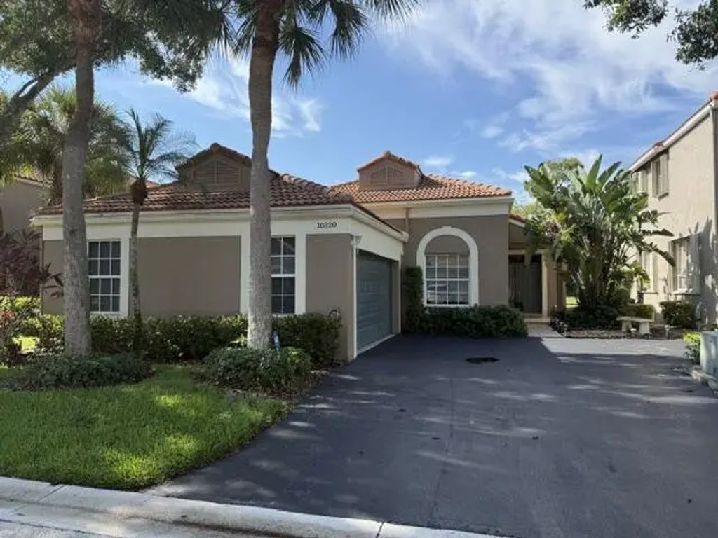 10320 Nw 11th Street, Plantation