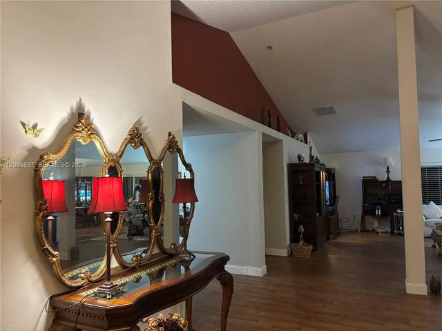 2267 Sw Haycraft Circle, Port St. Lucie