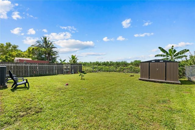4 of 21 - 230 Sw 12th Avenue, South Bay, FL