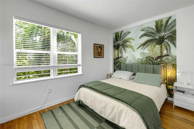 2 of 18 - 1521 Lenox Avenue #209, Miami Beach, FL