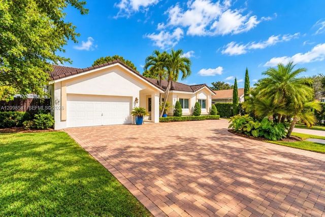 2 of 22 - 15325 Sw 54th Terrace, Miami, FL