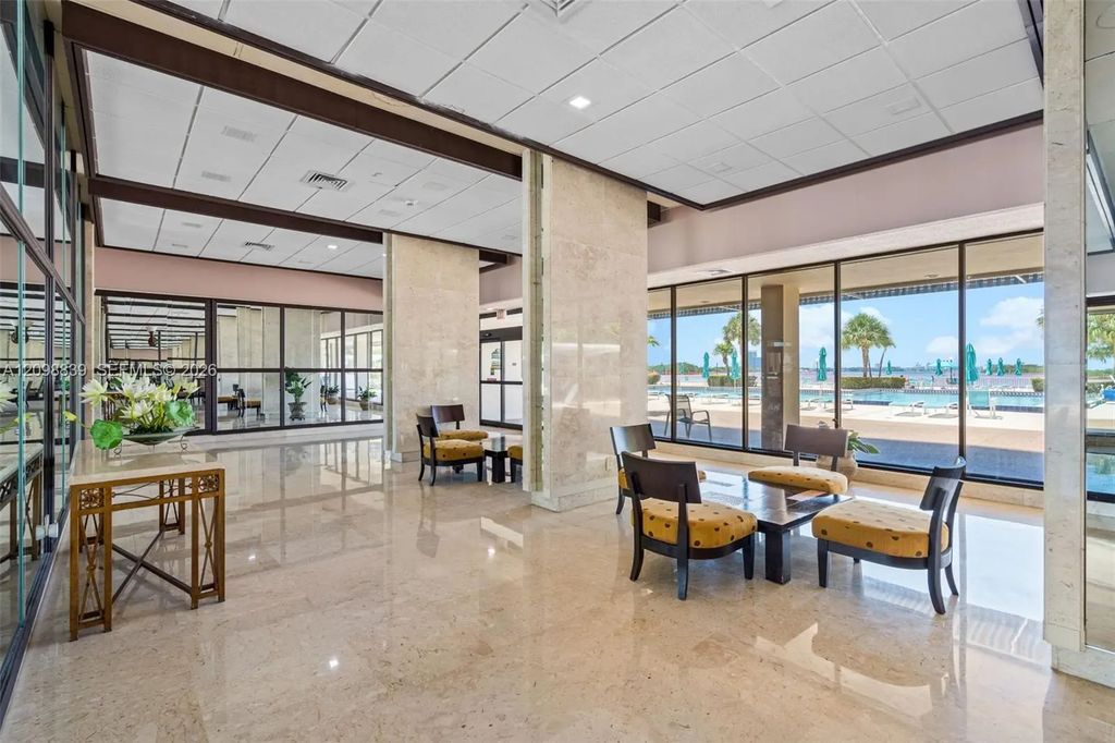 300 Bayview Drive #1710, Sunny Isles Beach