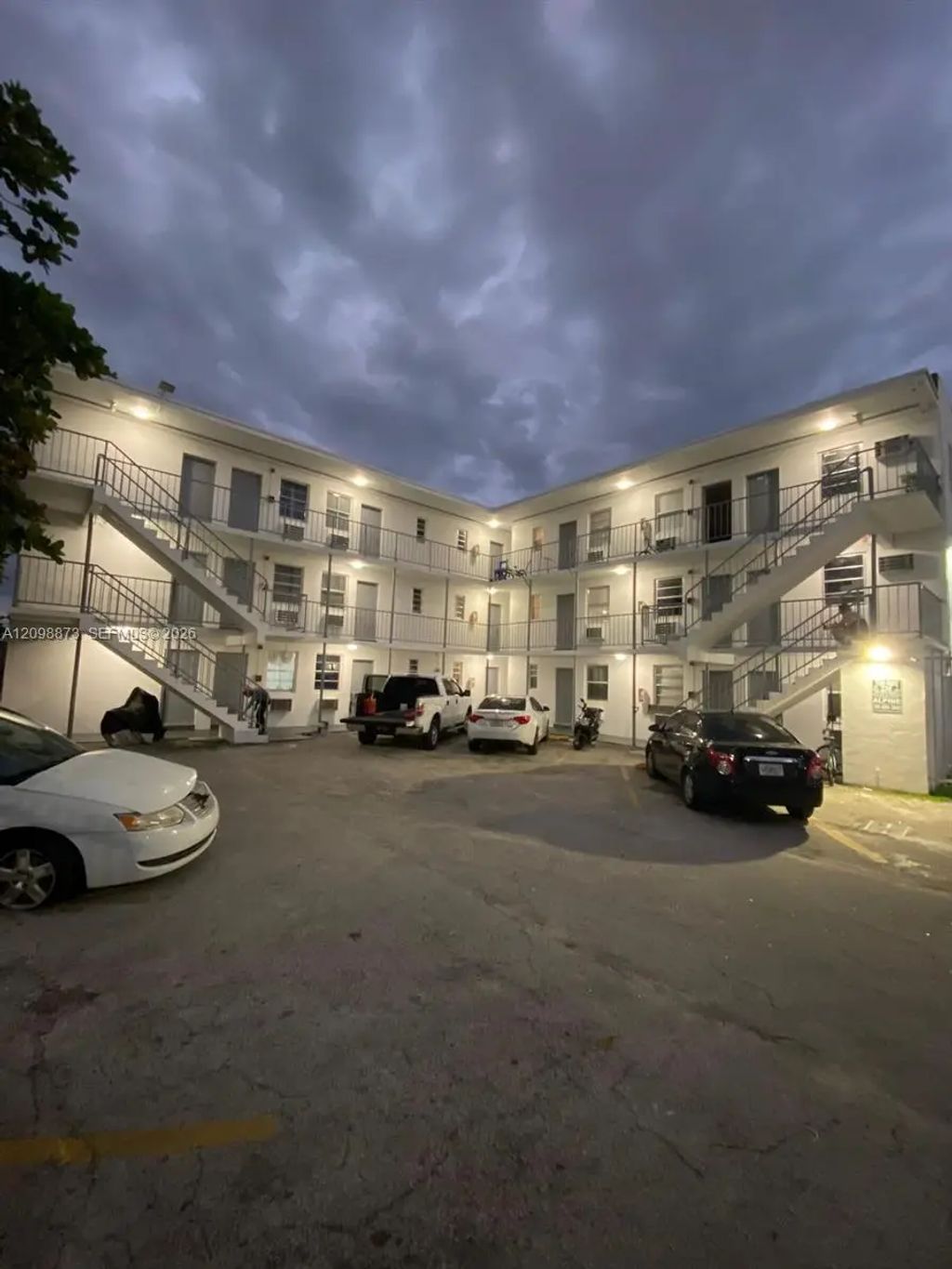 1261 Nw 59th Street, Miami
