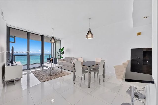 17121 Collins Avenue #803, Sunny Isles Beach