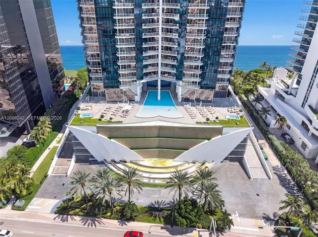 5 of 30 - 17121 Collins Avenue #803, Sunny Isles Beach, FL
