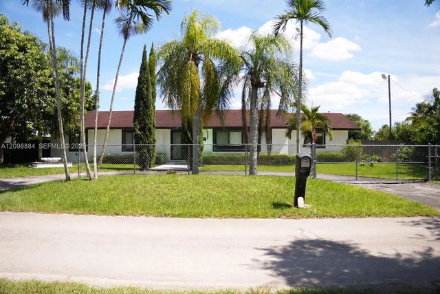 3 of 20 - 17475 Sw 182nd Avenue, Miami, FL