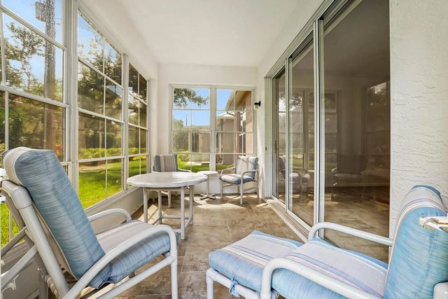 2 of 24 - 527 Nw Portofino Lane, Port St. Lucie, FL