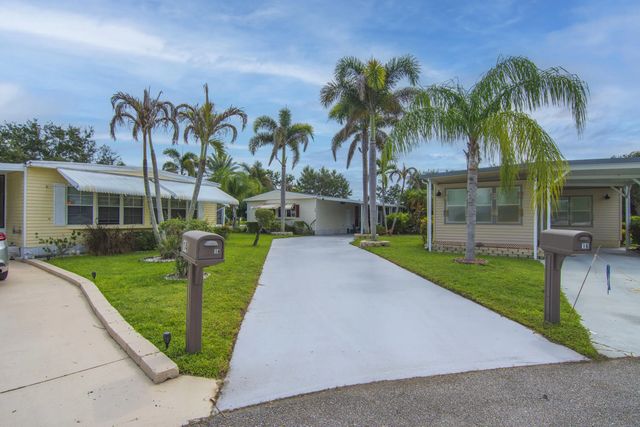 2 of 41 - 16 Santa Maria Court, Port St. Lucie, FL