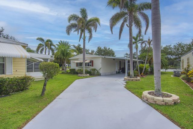 3 of 41 - 16 Santa Maria Court, Port St. Lucie, FL