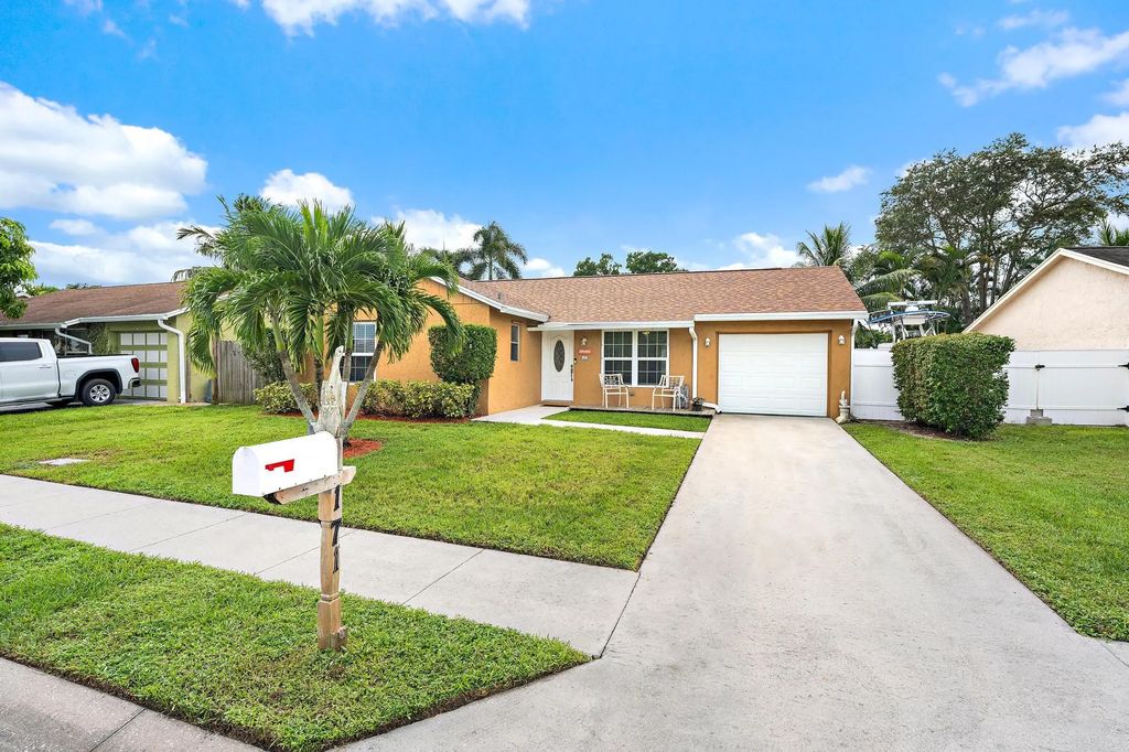 171 Banyan Circle, Jupiter