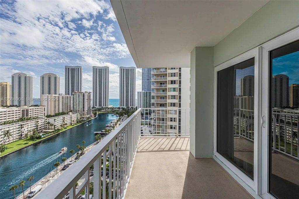 500 Bayview Drive #1631, Sunny Isles Beach