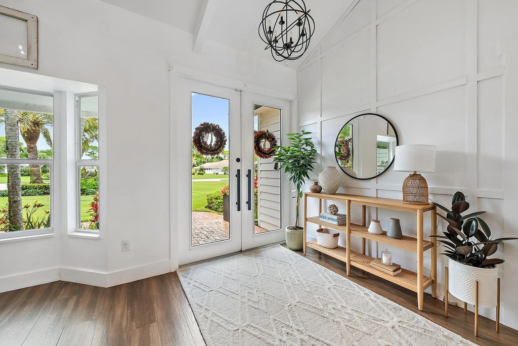 6204 Sand Pine Court, Jupiter