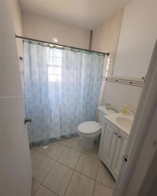 3 of 6 - 6700 Sw 30th Street, Miami, FL