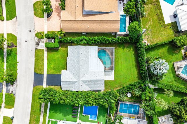 2 of 27 - 1368 Sw 13th Street, Boca Raton, FL